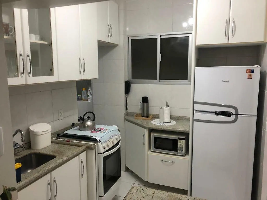 Apto aconchegante 100m Shopping Beiramar Florianópolis 0*,  Brasile
